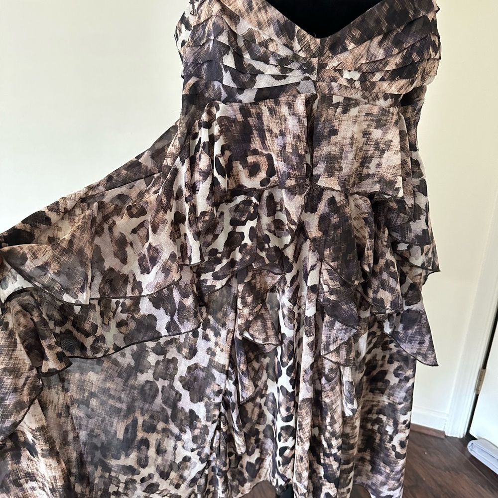Ruffle dress, animal print